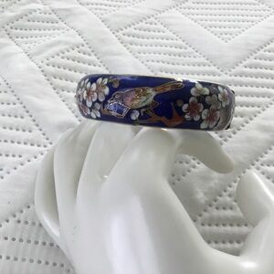 VINTAGE Navy Blue CLOISONNÉ BIRDS & CHERRY BLOSSOMS HINGED BANGLE BRACELET